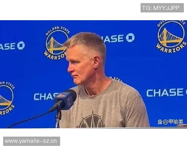 科尔赞霍福德防守智慧精准定位助球队稳固防线 科尔赞霍福德防守智慧精准定位助球队稳固防线