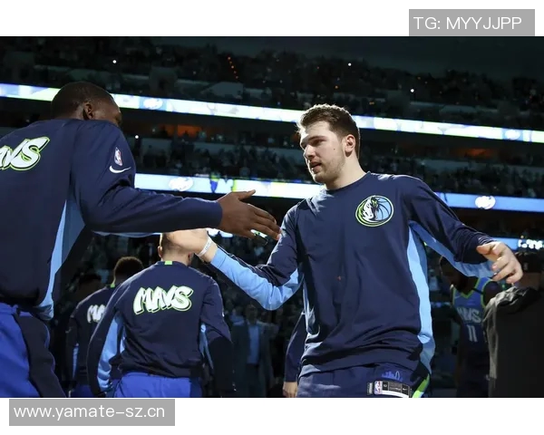 詹姆斯与东契奇新赛季搭档数据分析场均贡献237分78板67助 詹姆斯与东契奇新赛季搭档数据分析场均贡献237分78板67助