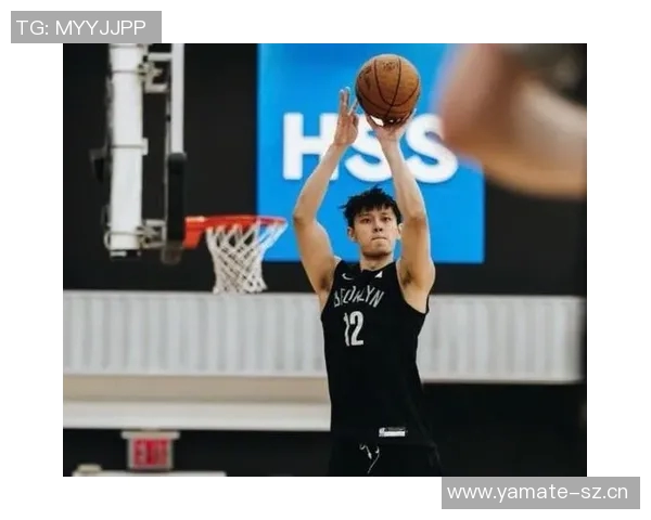 林书豪曾凡博重聚澳门两位首钢7号的精彩时刻回忆 林书豪曾凡博重聚澳门两位首钢7号的精彩时刻回忆