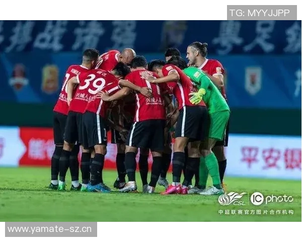 西马坎精彩端射助力球队2-0领先杜尚别独立展现强大实力 西马坎精彩端射助力球队2-0领先杜尚别独立展现强大实力