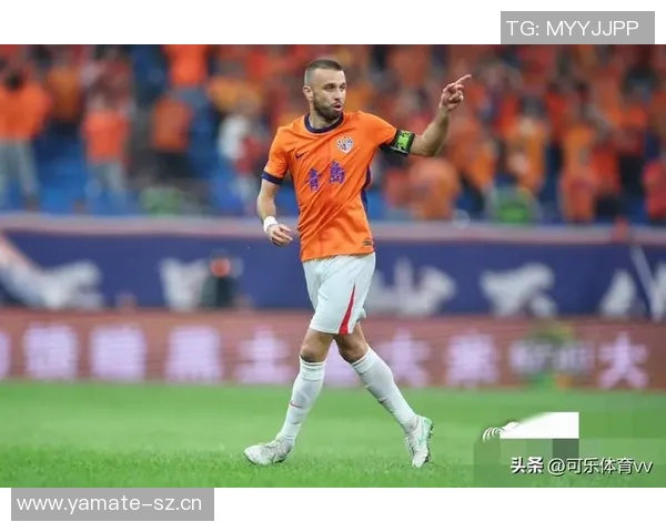 半场战报兰克尔泽补射得分青岛海牛暂时领先武汉三镇亚泰降级危机加剧 半场战报兰克尔泽补射得分青岛海牛暂时领先武汉三镇亚泰降级危机加剧