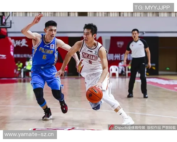 刘泽希表现出色14投6中斩获16分8篮板4助攻三分球命中率高达60