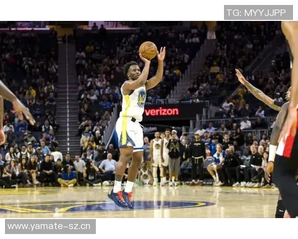 锡安半场表现抢眼展现全能身手助球队争胜